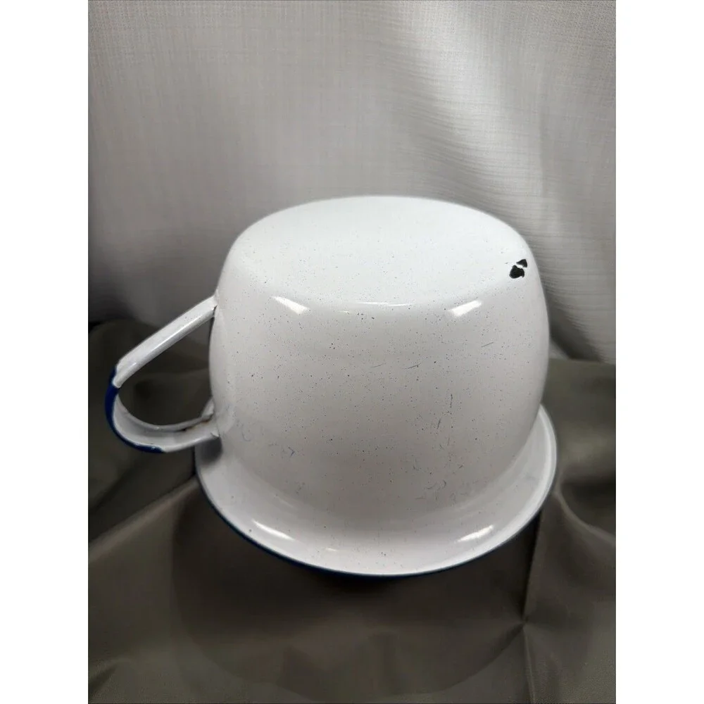Vintage Enamelware Popcorn Bowl White Cobalt Blue Trim Speckled Pot 8.75” Large
